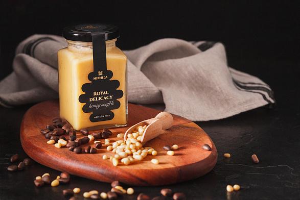 Медовое суфле с кедровыми орешками