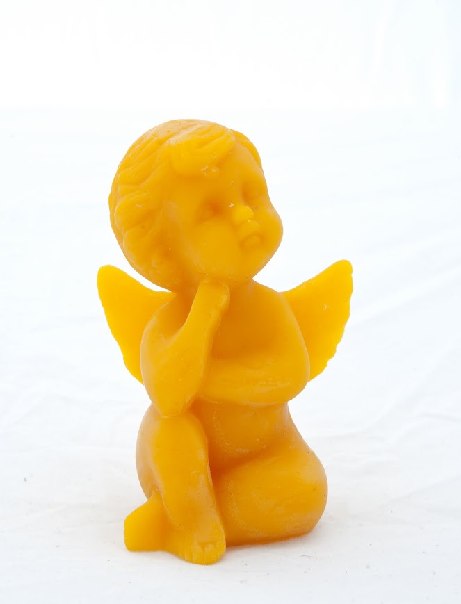 Ангел задумчивый