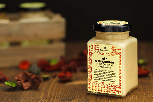 Натуральный мёд с пчелиным молочком