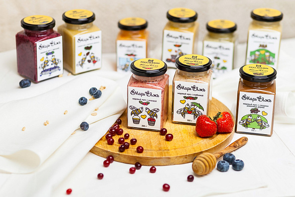 Медовый мусс с черникой